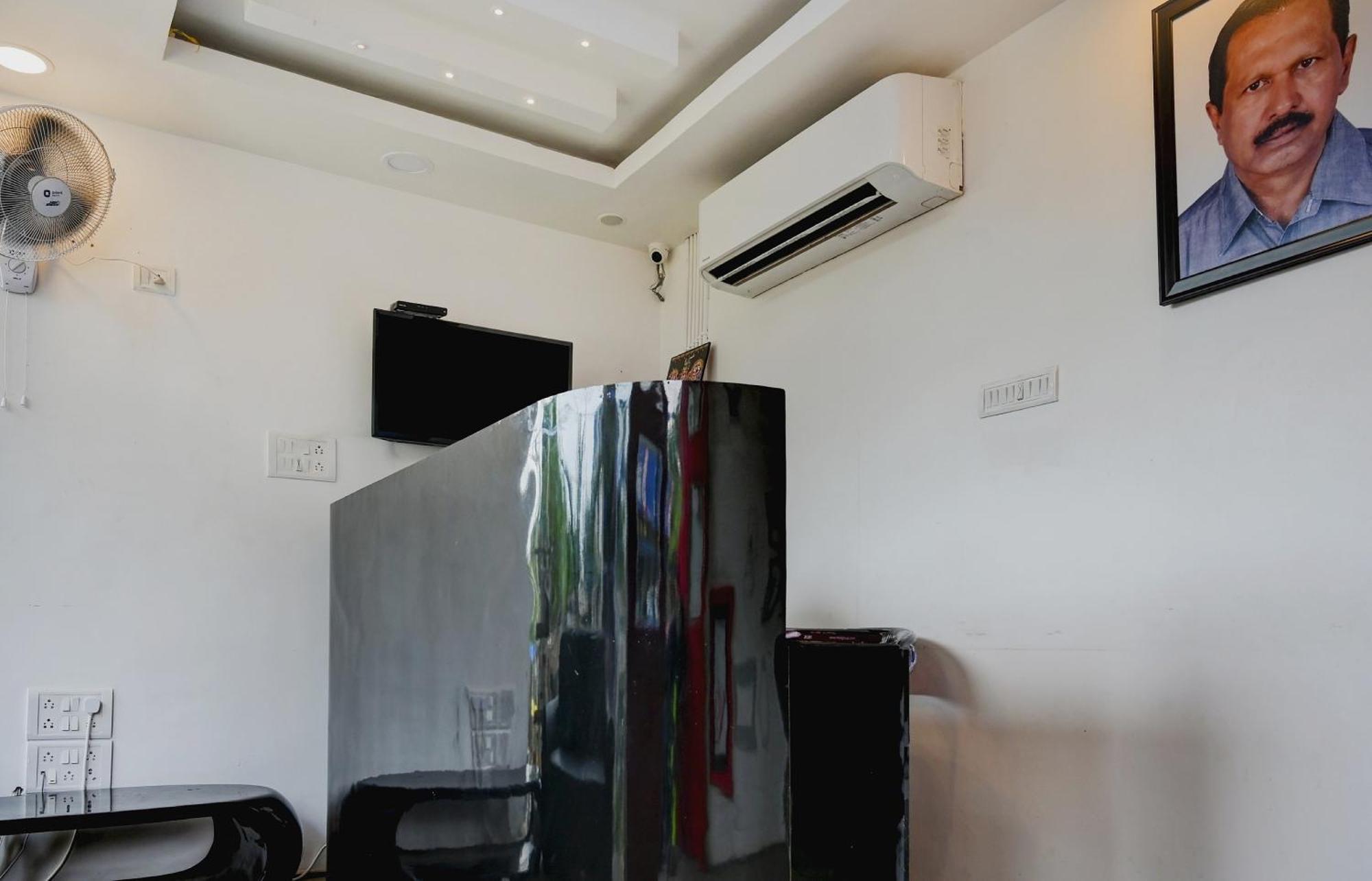 Super Town House Hi5 Aditya International 부바네스 외부 사진