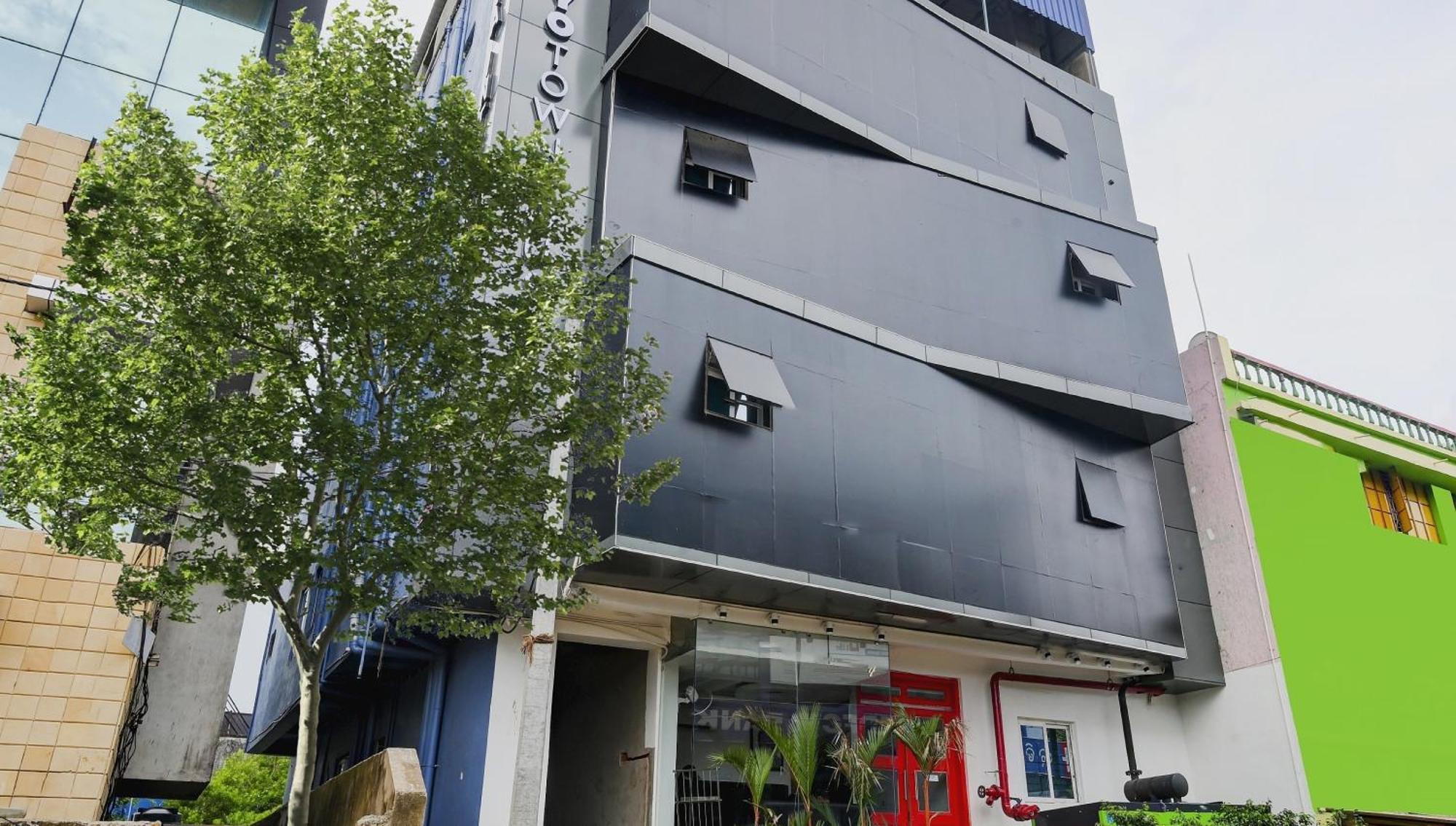 Super Town House Hi5 Aditya International 부바네스 외부 사진