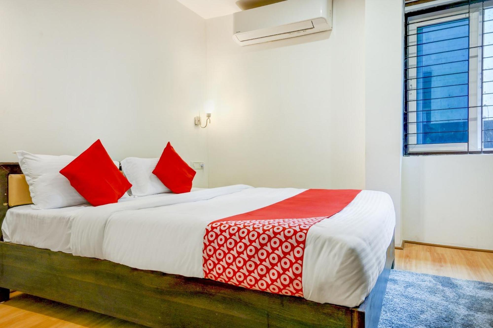 Super Town House Hi5 Aditya International 부바네스 외부 사진