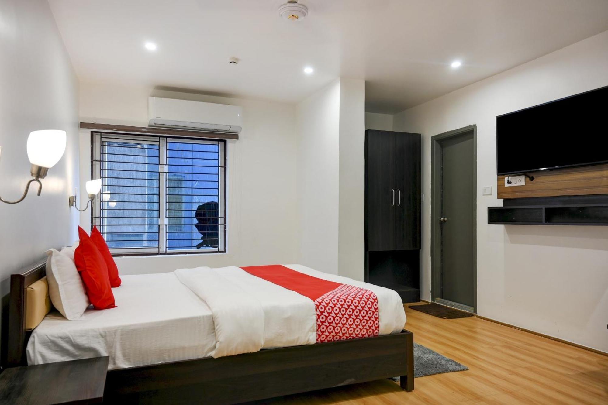 Super Town House Hi5 Aditya International 부바네스 외부 사진